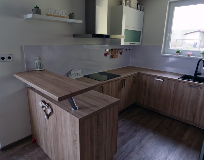Výroba a montáž kuchyňské linky