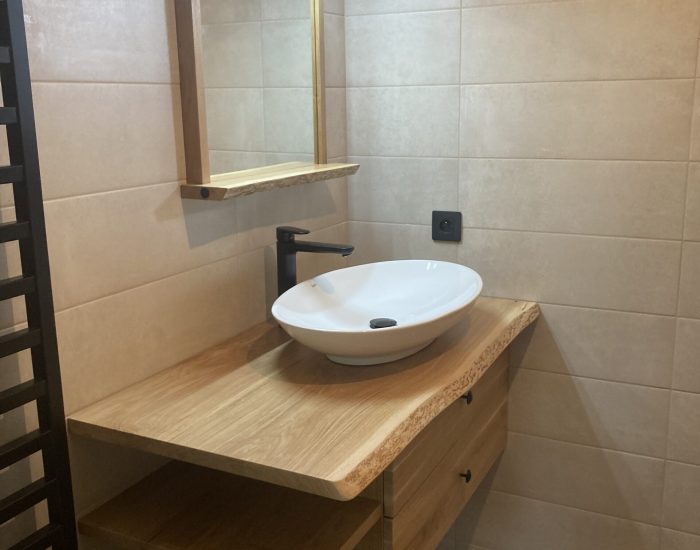 Skříňka pod umyvadlo masiv dub