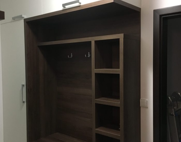 Předsíňová stěna